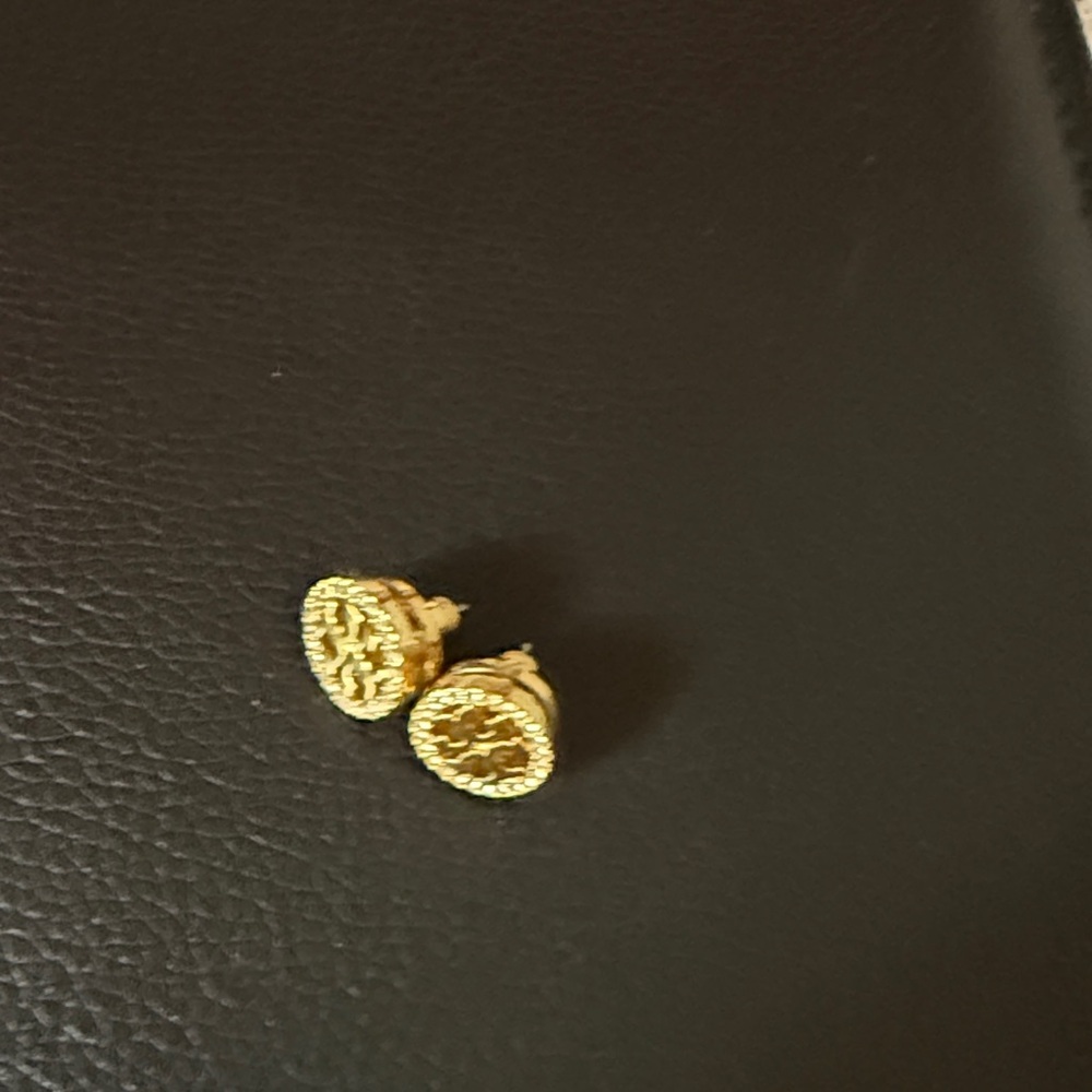 Tory burch Gold Stud Earrings.